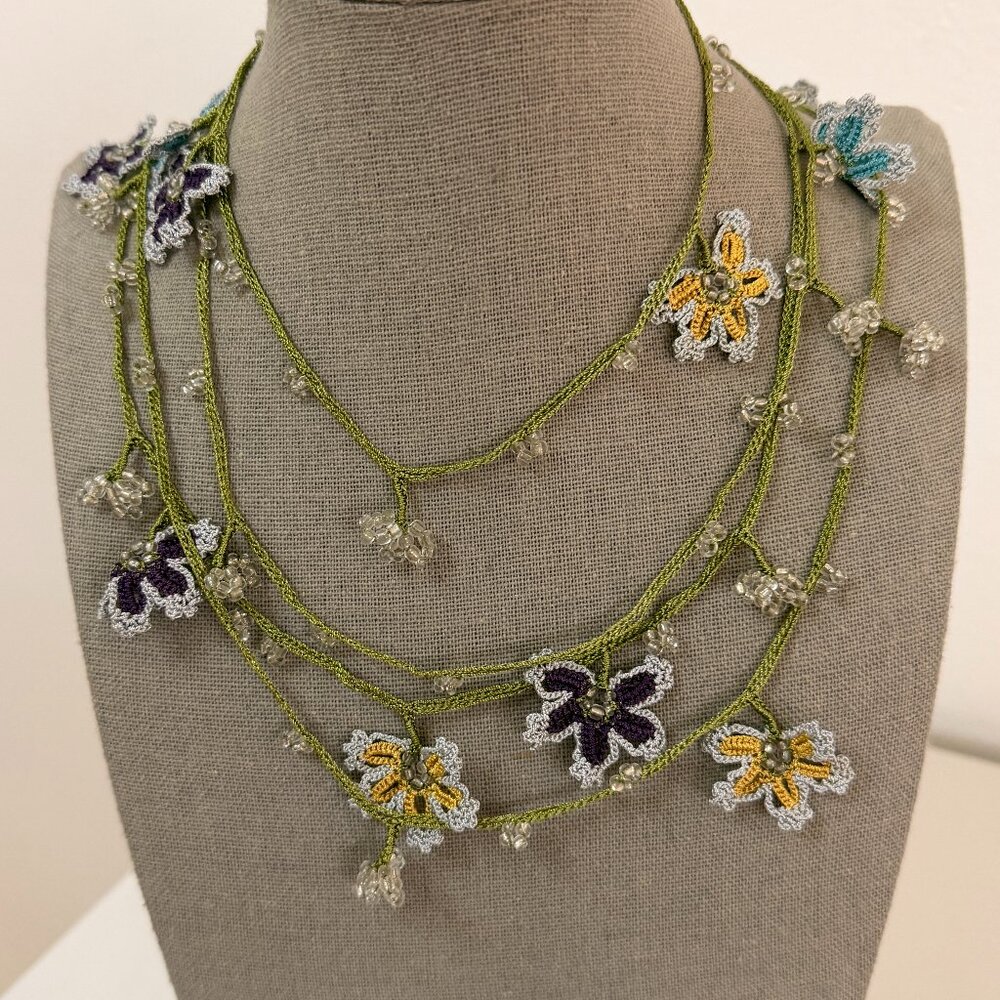 Collectable Traditional Turkish Handcrafted Oya Necklace Gray, & Multicolored